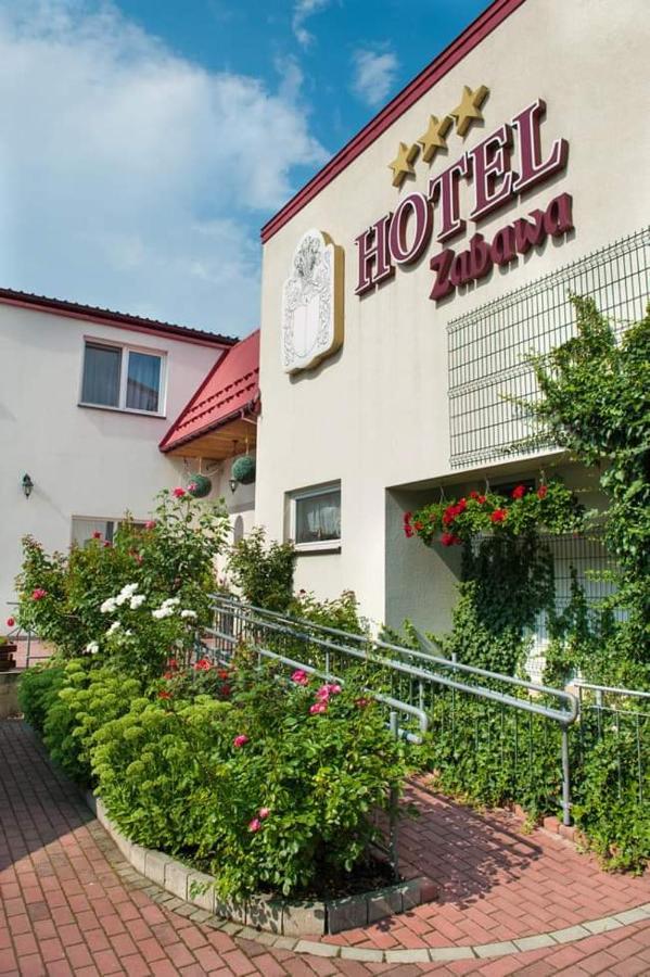 Hotel Zabawa Esterno foto