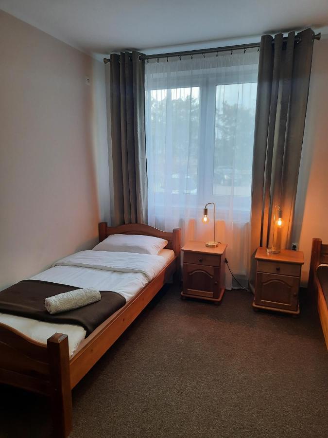Hotel Zabawa Esterno foto